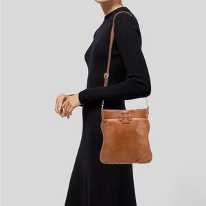 TORY BURCH Leather Chain-Linked Crossbody Bag